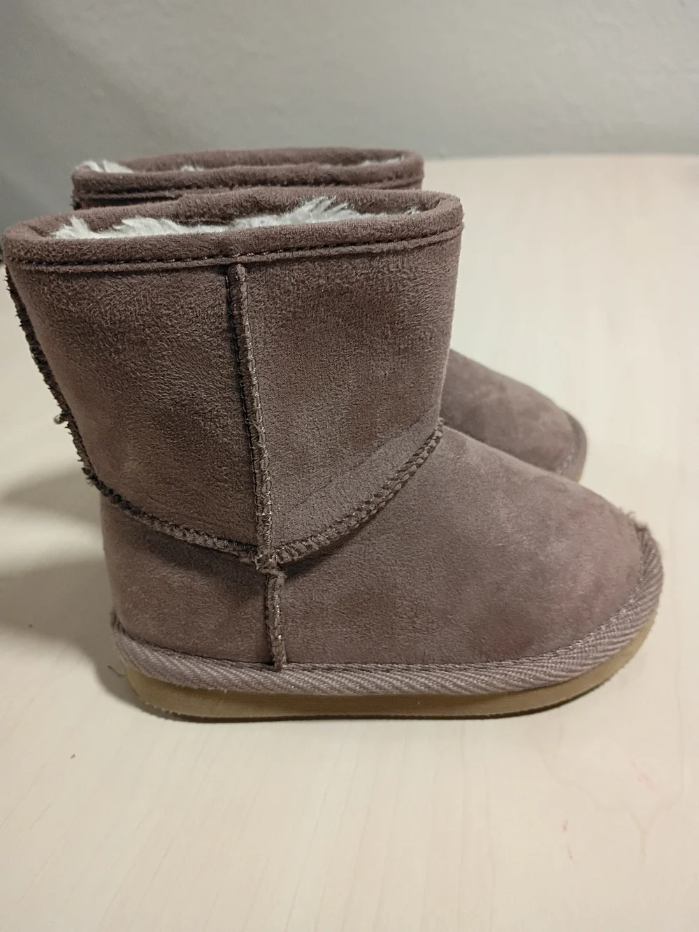 Cozy Girls Brown Suede Winter Boots - Plush Lining Size 6